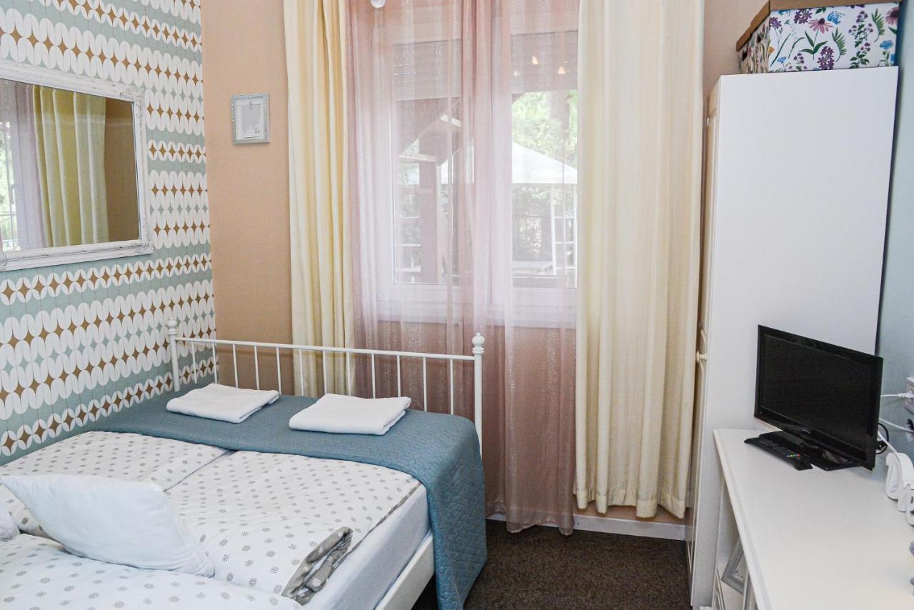 Holly Vendeghaz Apartment Hajduszoboszlo Exterior photo